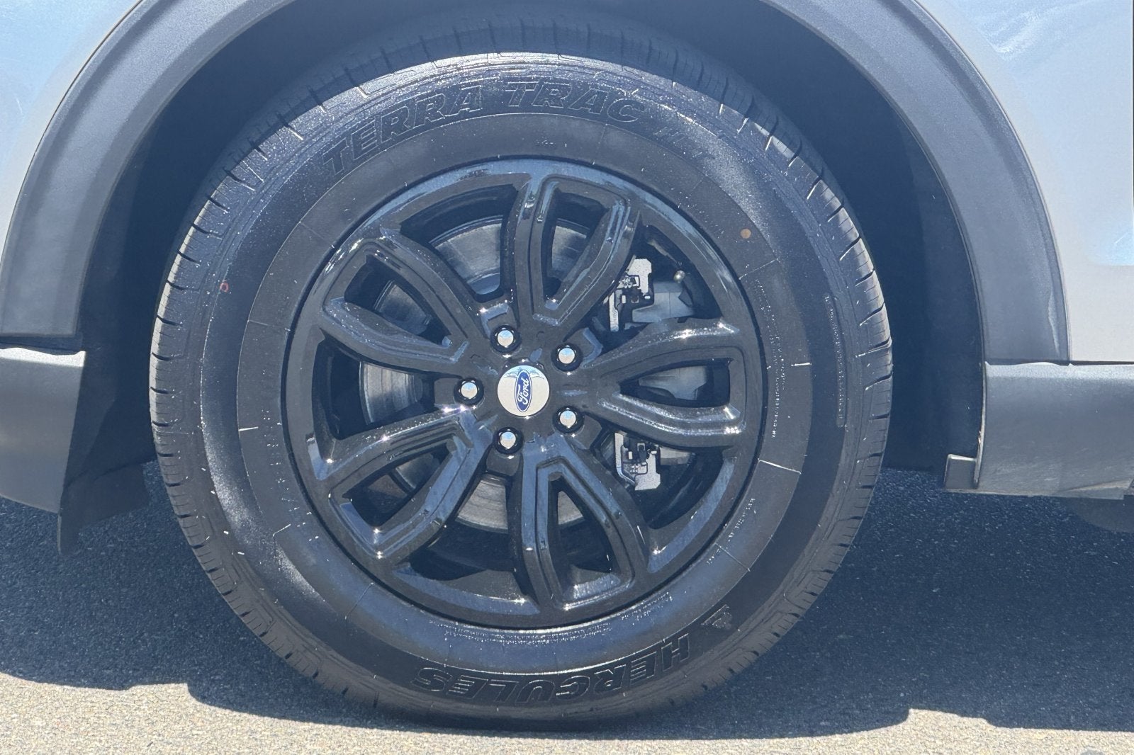 2020 Ford Explorer Base