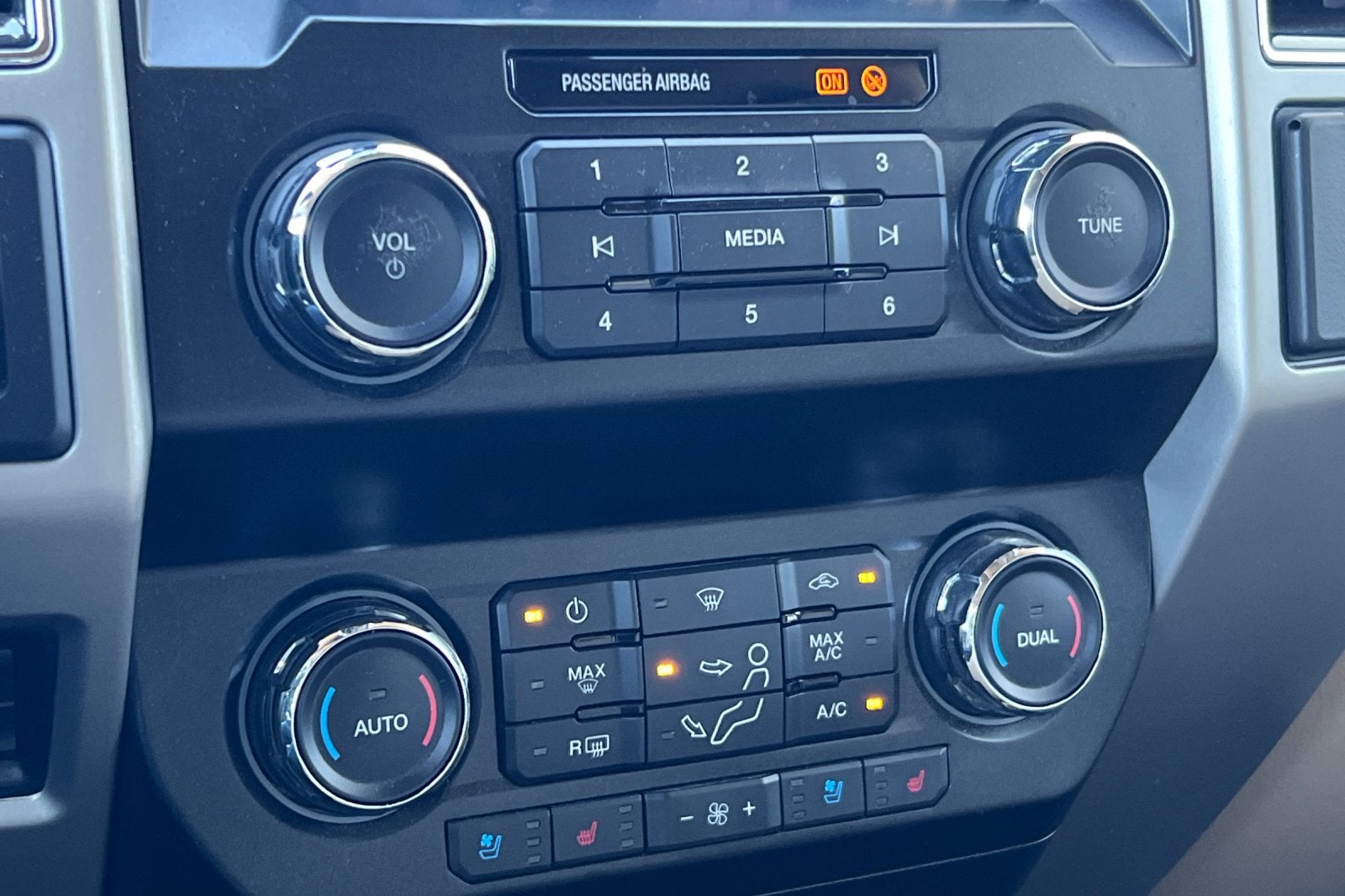2021 Ford Super Duty F-250 SRW LARIAT