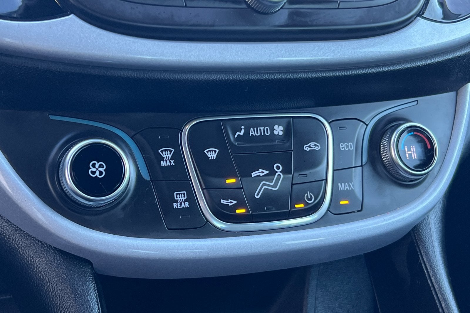 2018 Chevrolet Volt LT