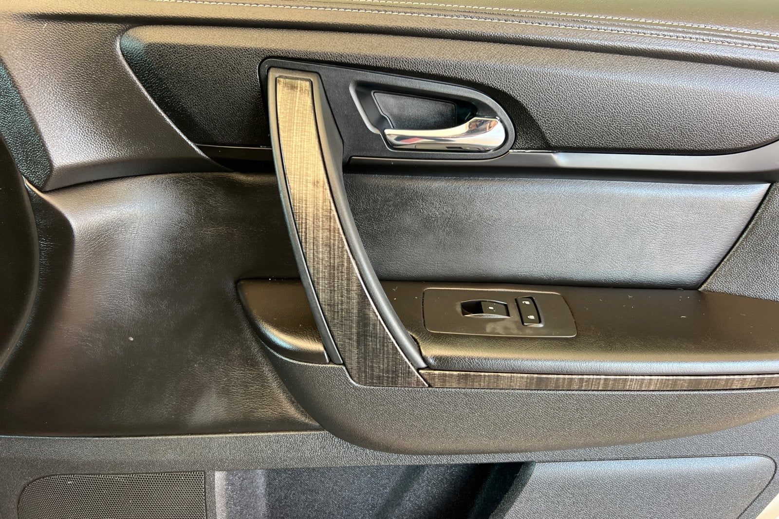 2016 GMC Acadia SLT