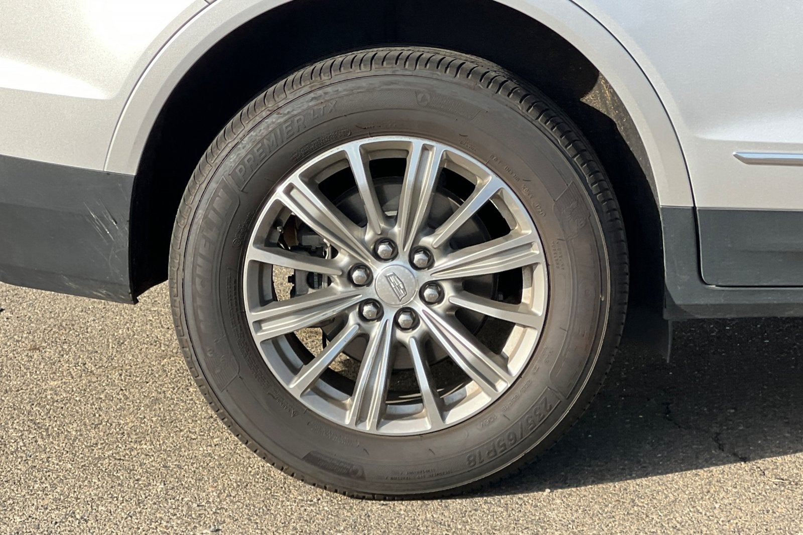 2017 Cadillac XT5 Luxury AWD
