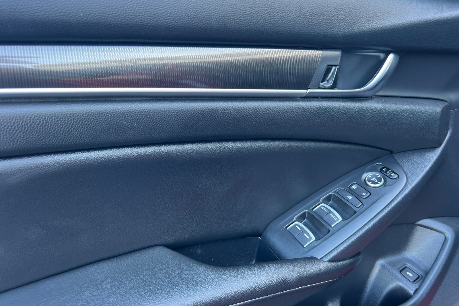 2019 Honda Accord Sedan Sport 2.0T