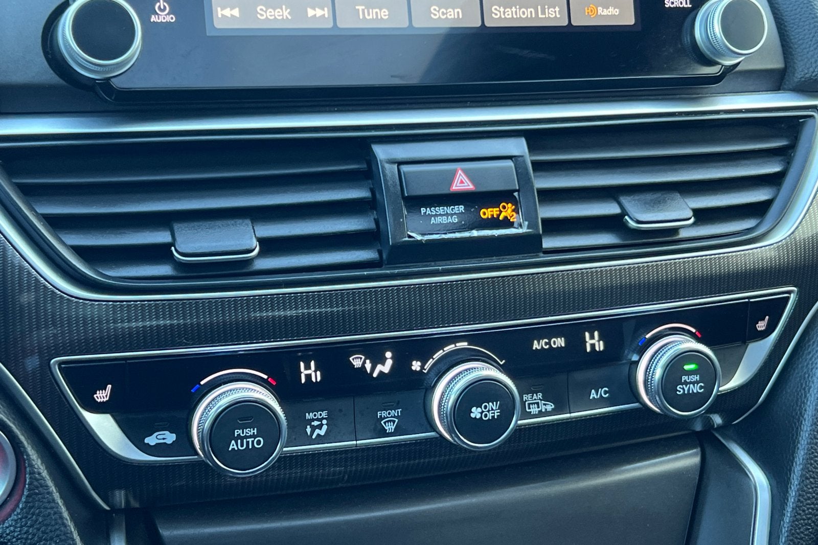 2019 Honda Accord Sedan Sport 2.0T