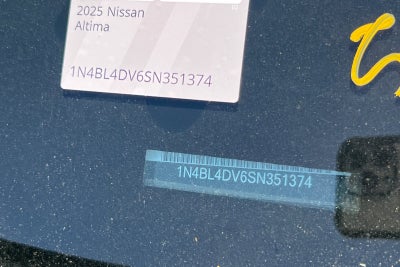 2025 Nissan Altima SV