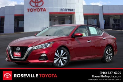 2020 Nissan Altima 2.5 SV