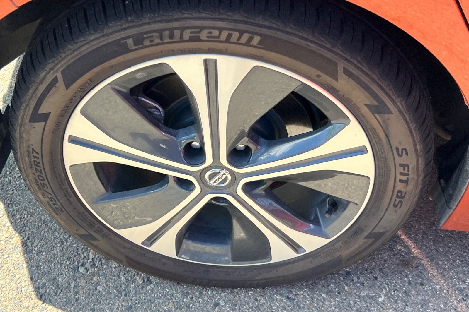 2022 Nissan LEAF SV PLUS