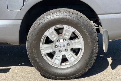2017 Nissan Titan SV