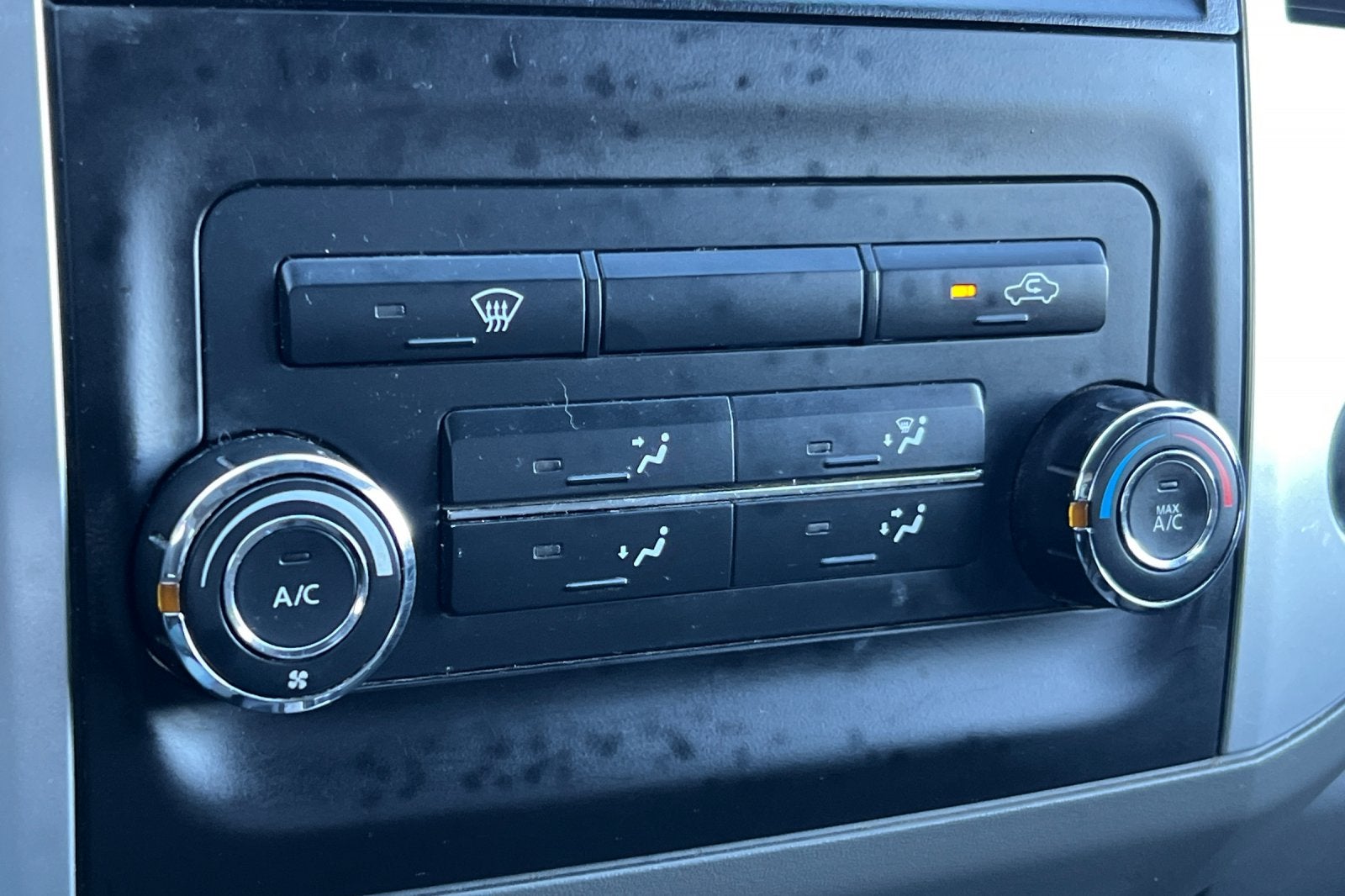 2019 Nissan Frontier Base