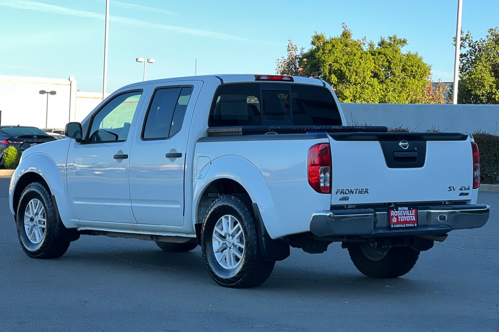 2019 Nissan Frontier Base