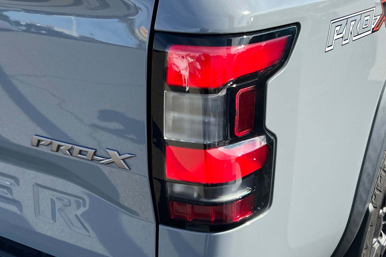 2022 Nissan Frontier PRO-X