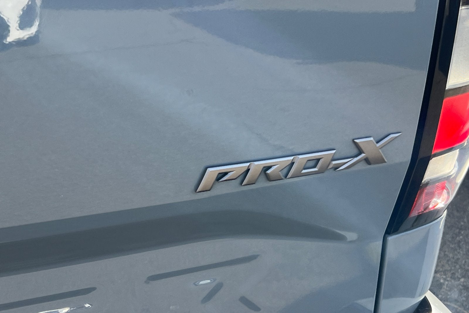 2022 Nissan Frontier PRO-X