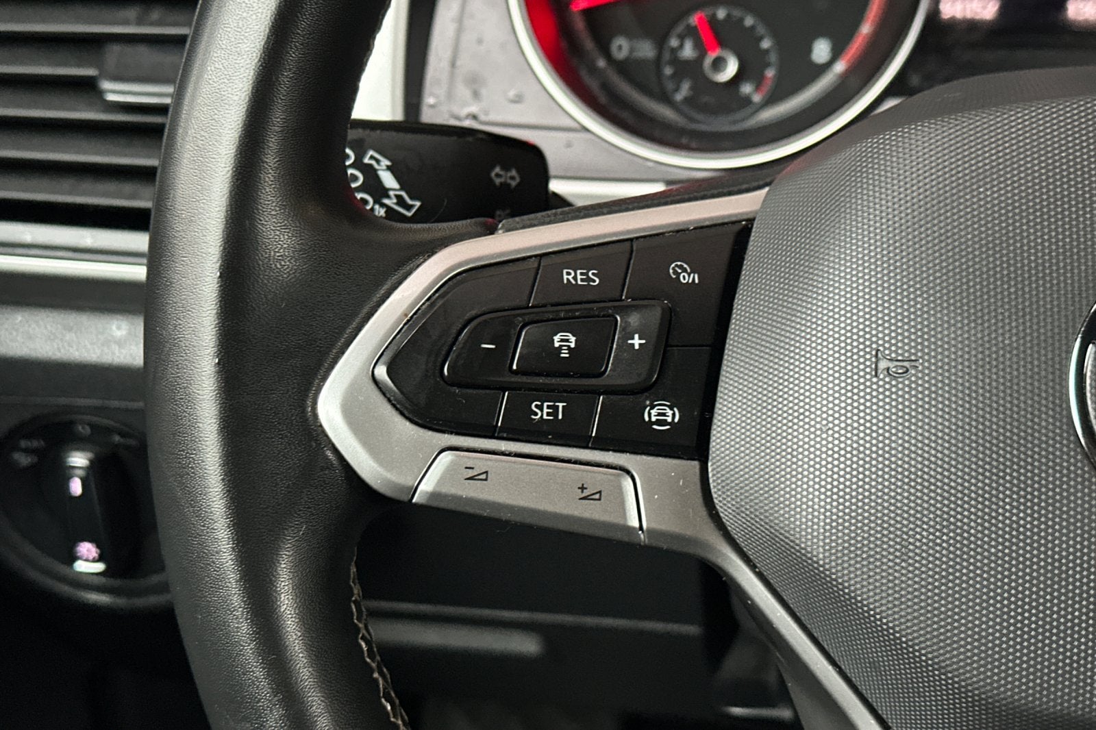 2021 Volkswagen Atlas Cross Sport 3.6L V6 SE w/Technology