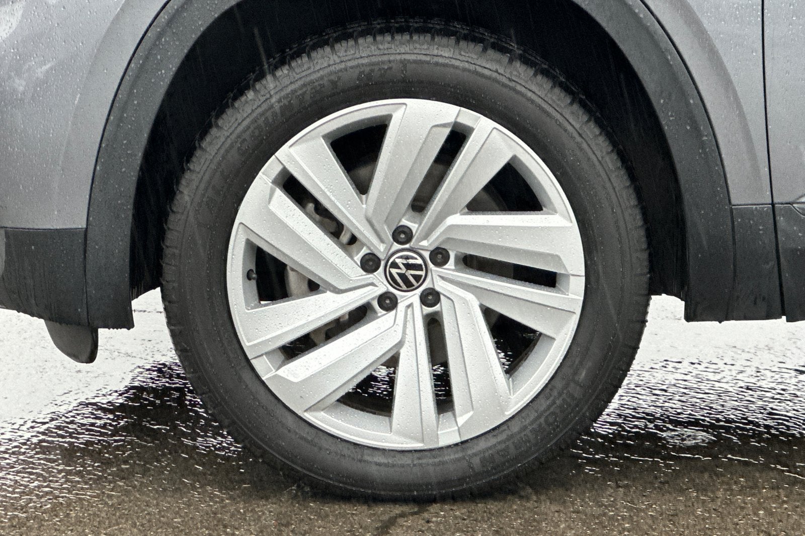 2021 Volkswagen Atlas Cross Sport 3.6L V6 SE w/Technology