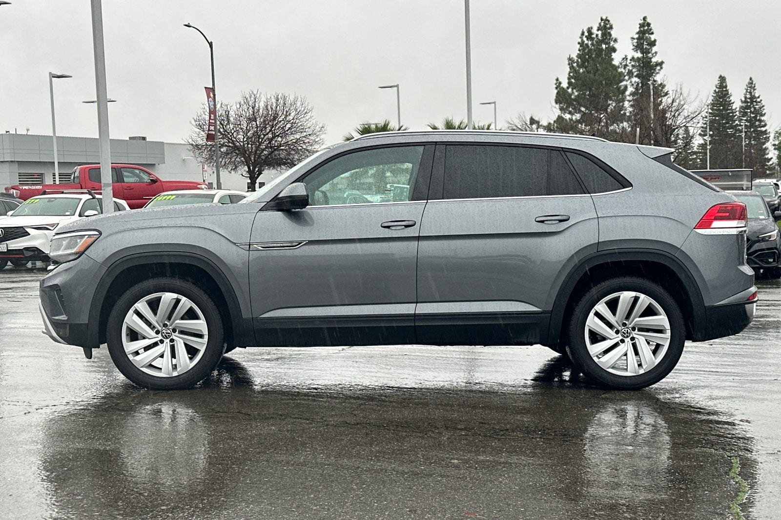 2021 Volkswagen Atlas Cross Sport 3.6L V6 SE w/Technology
