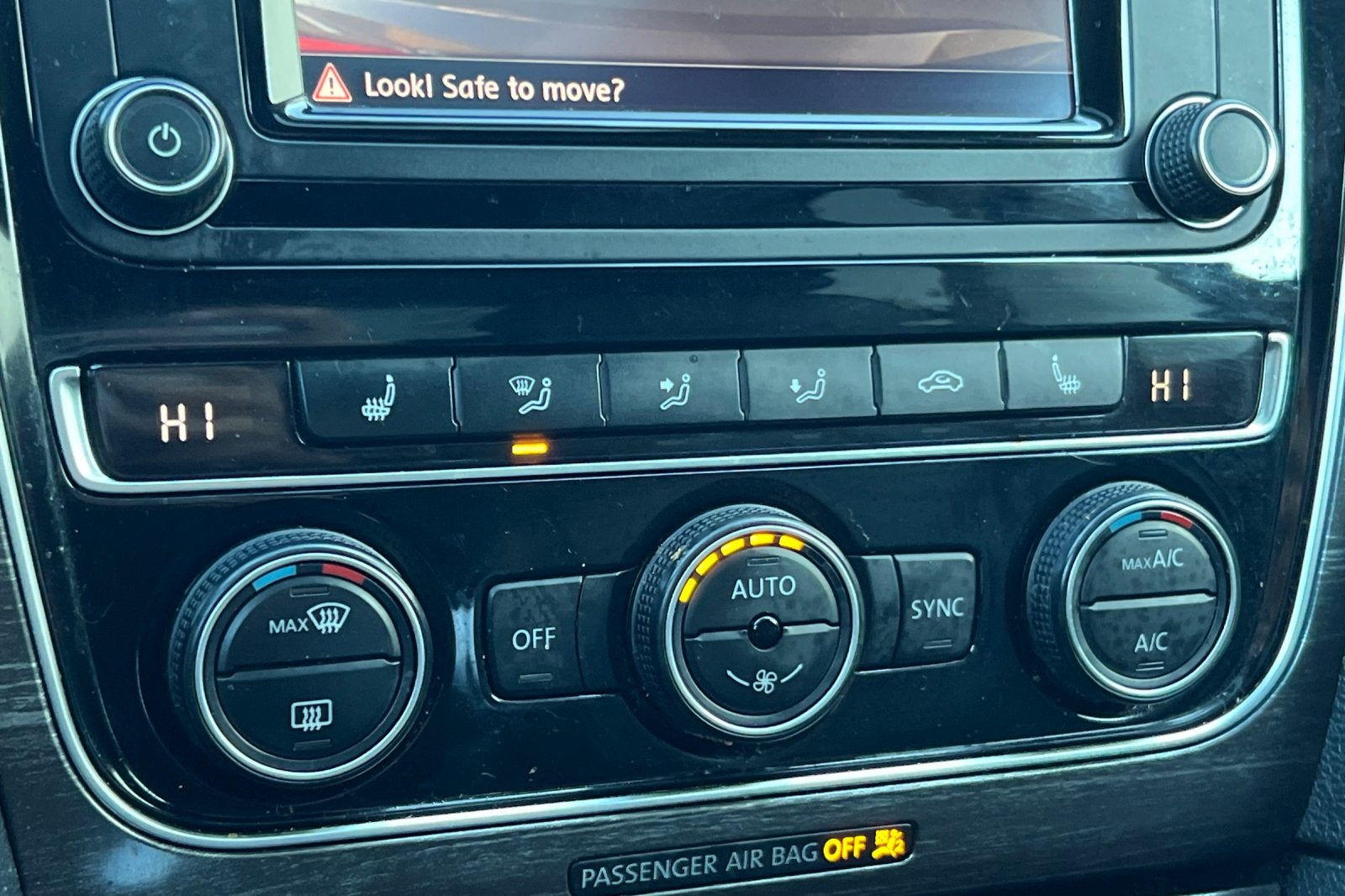 2018 Volkswagen Passat 2.0T SE