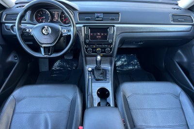 2018 Volkswagen Passat 2.0T SE