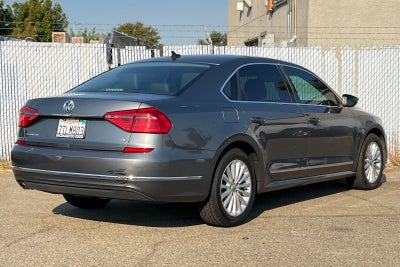 2016 Volkswagen Passat 1.8T SE