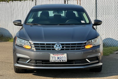 2016 Volkswagen Passat 1.8T SE