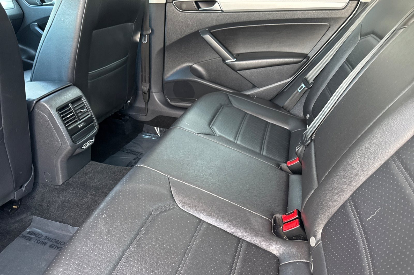 2019 Volkswagen Passat 2.0T Wolfsburg Edition