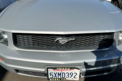 2007 Ford Mustang Deluxe