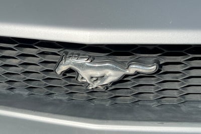 2007 Ford Mustang Deluxe