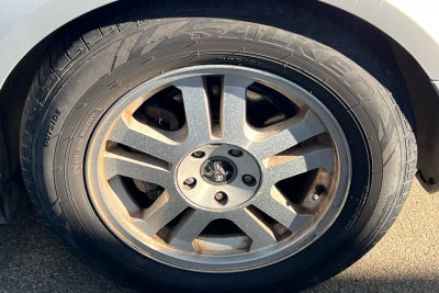 2007 Ford Mustang Deluxe