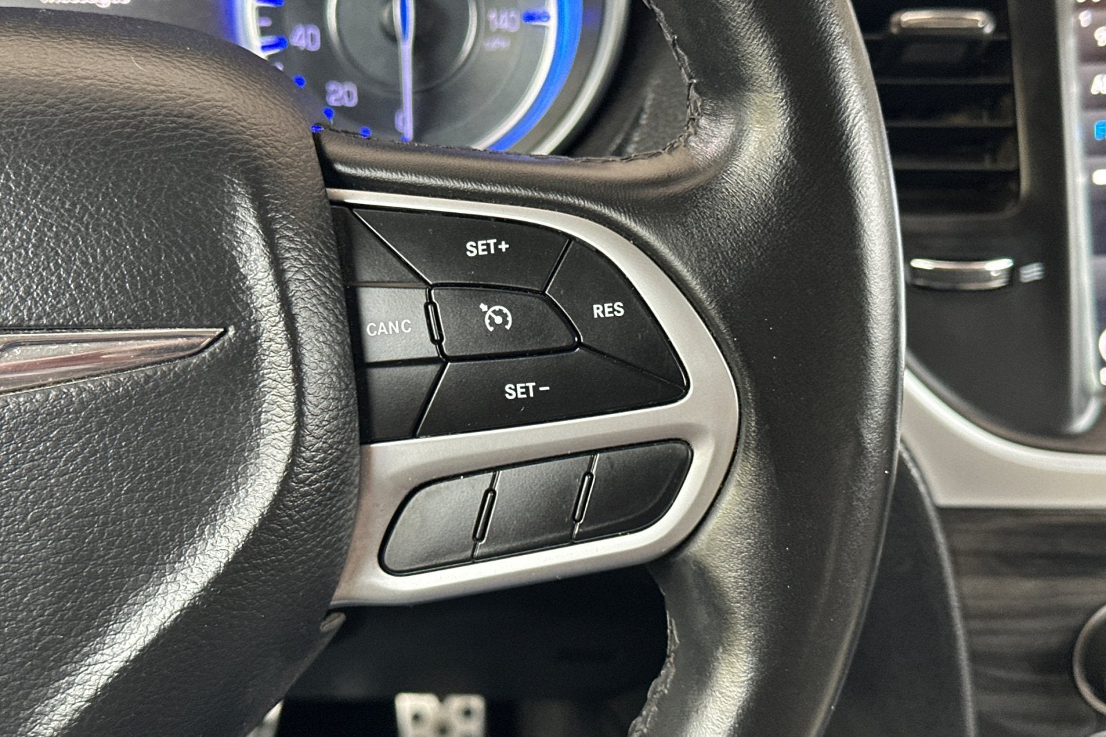 2018 Chrysler 300 Touring