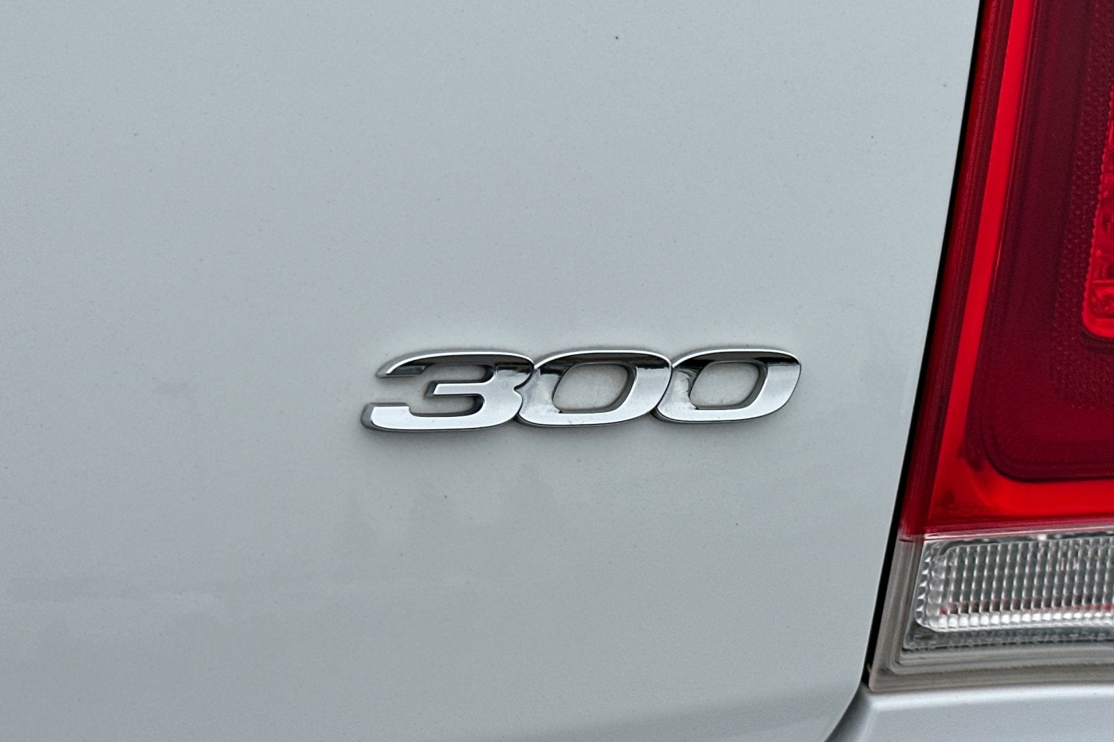 2018 Chrysler 300 Touring