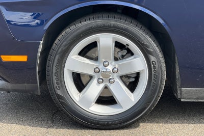 2013 Dodge Challenger SXT