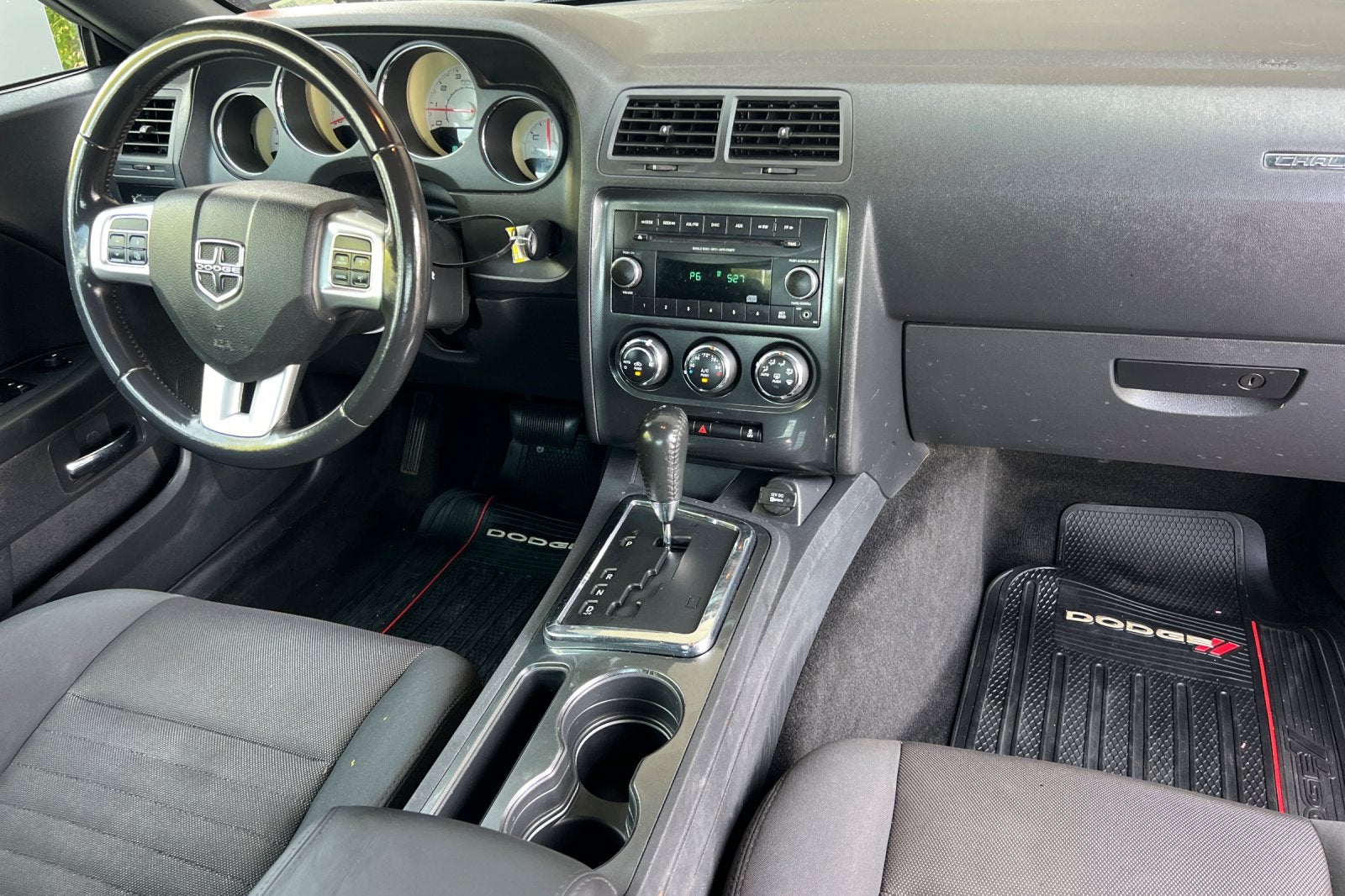 2013 Dodge Challenger SXT