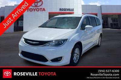 2020 Chrysler Pacifica Touring L