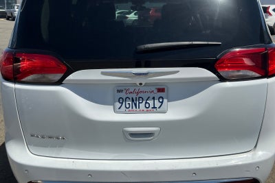 2020 Chrysler Pacifica Touring L