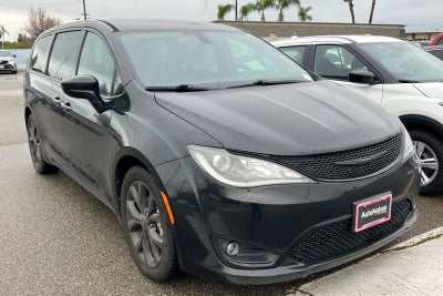 2019 Chrysler Pacifica Touring Plus