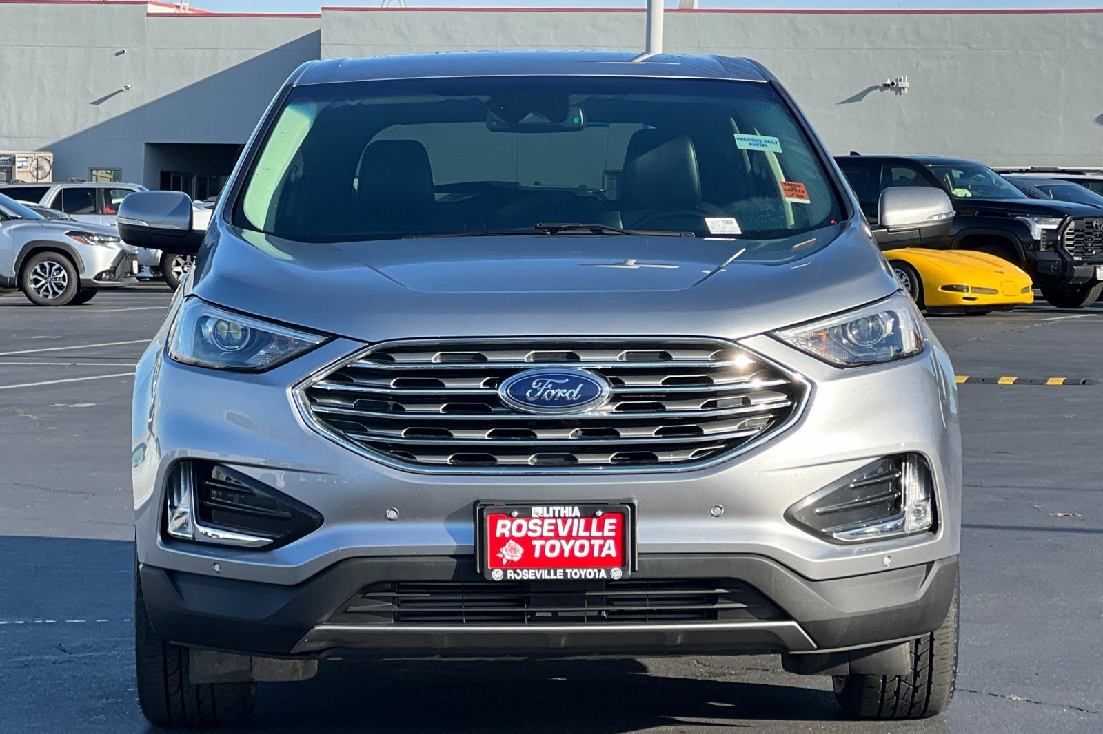 2022 Ford Edge Titanium