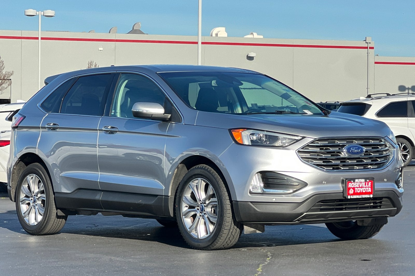 2022 Ford Edge Titanium