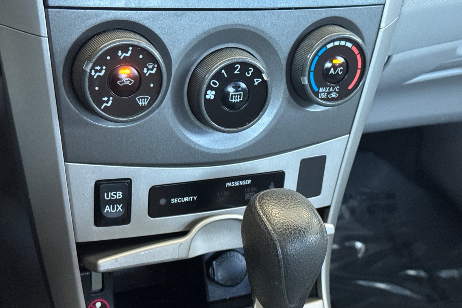2012 Toyota Corolla LE