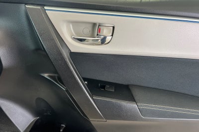 2015 Toyota Corolla LE Plus