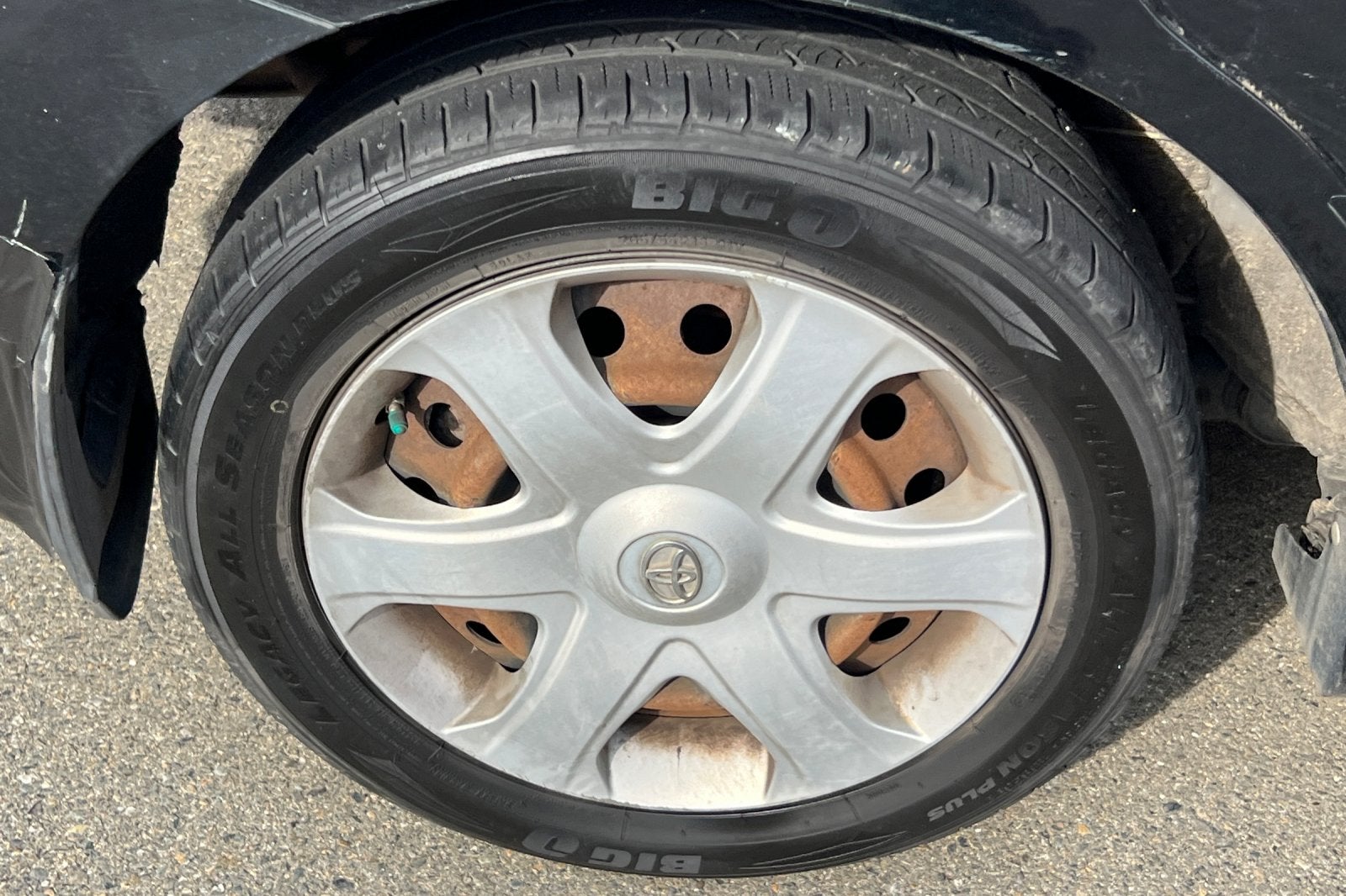 2009 Toyota Matrix Base