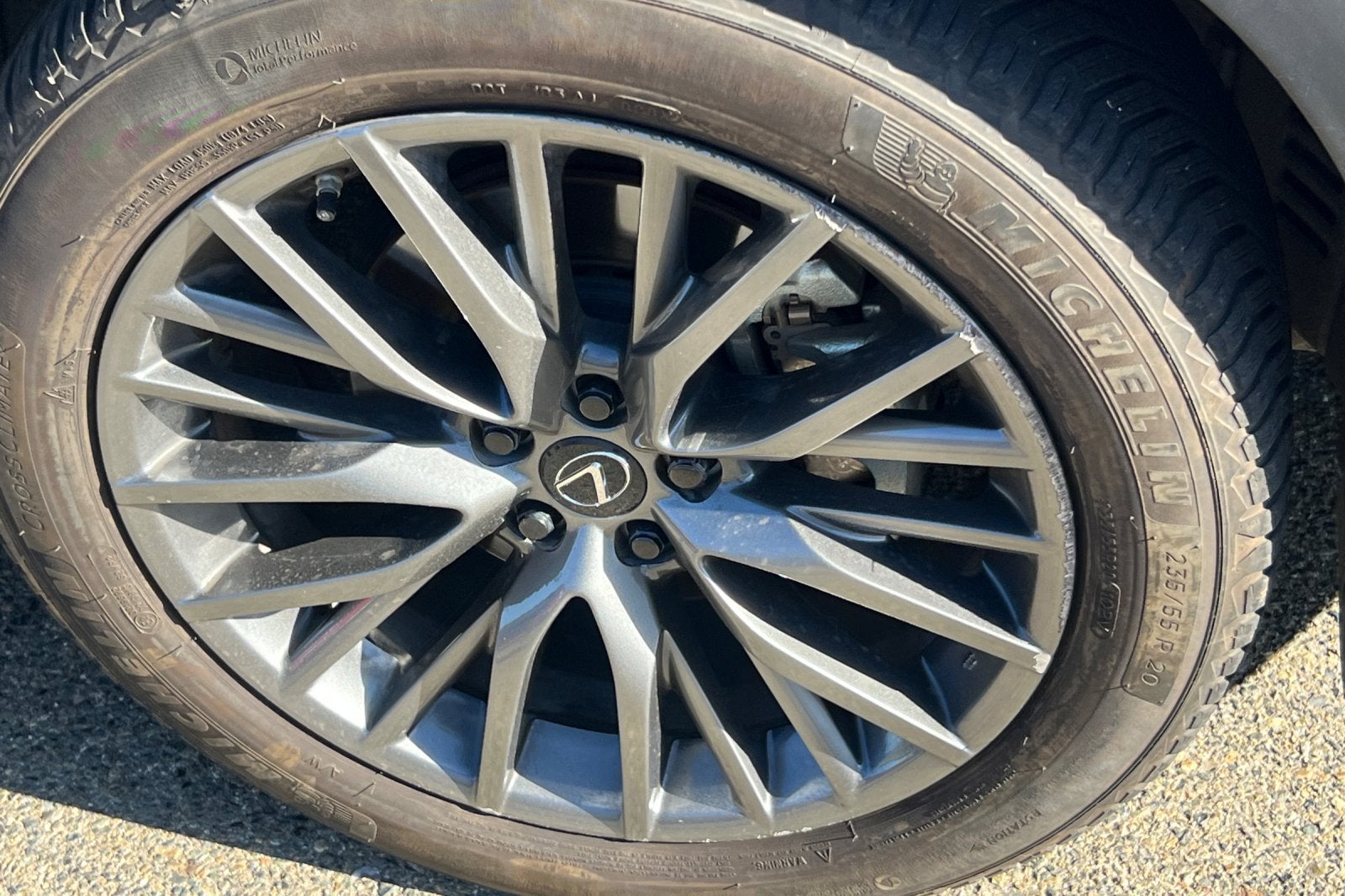 2022 Lexus RX 450h F SPORT Handling