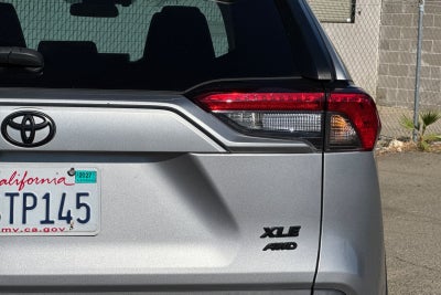 2019 Toyota RAV4 XLE Premium