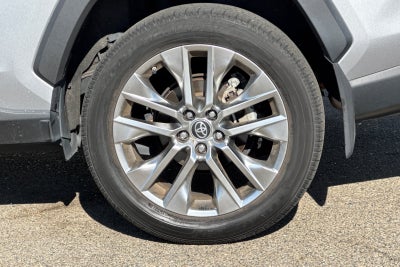 2019 Toyota RAV4 XLE Premium