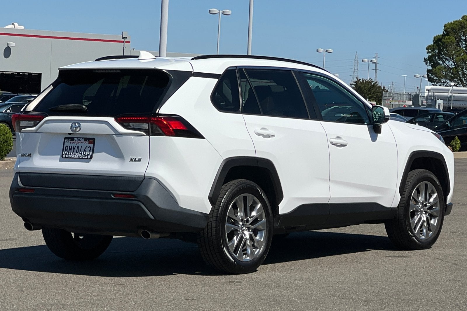 2019 Toyota RAV4 XLE Premium