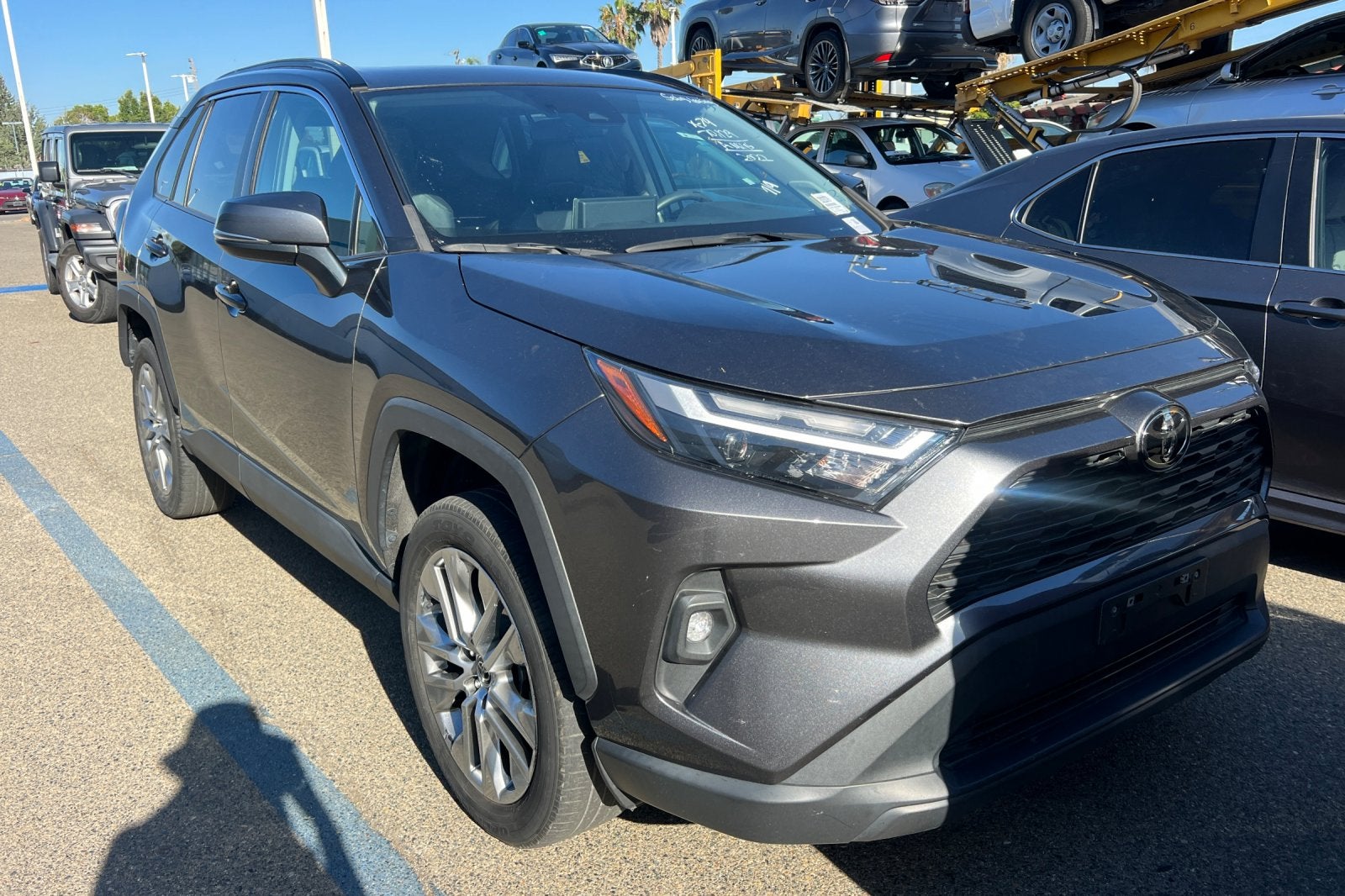 2022 Toyota RAV4 XLE Premium