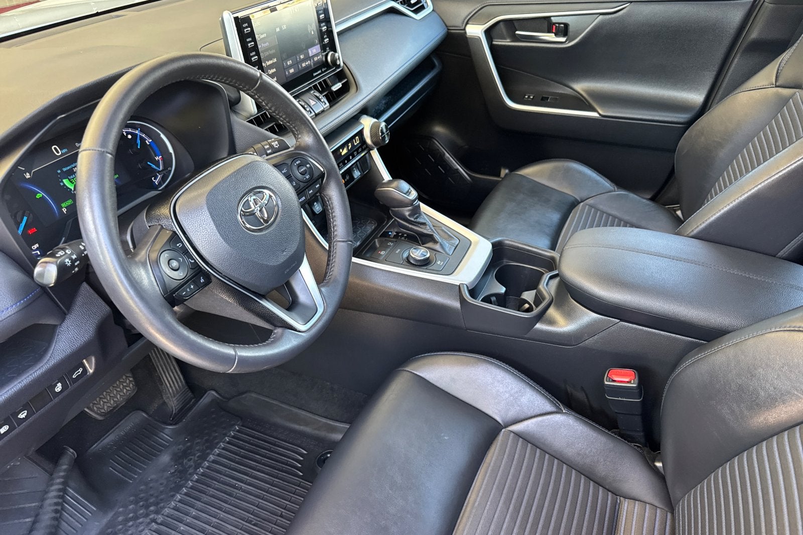 2021 Toyota RAV4 Hybrid XSE