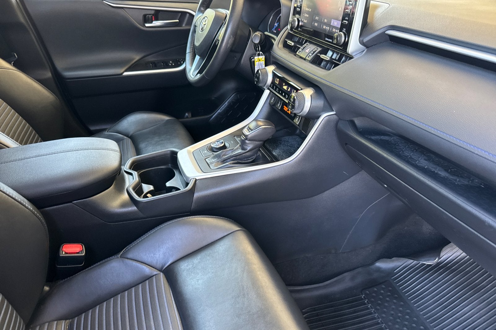 2021 Toyota RAV4 Hybrid XSE