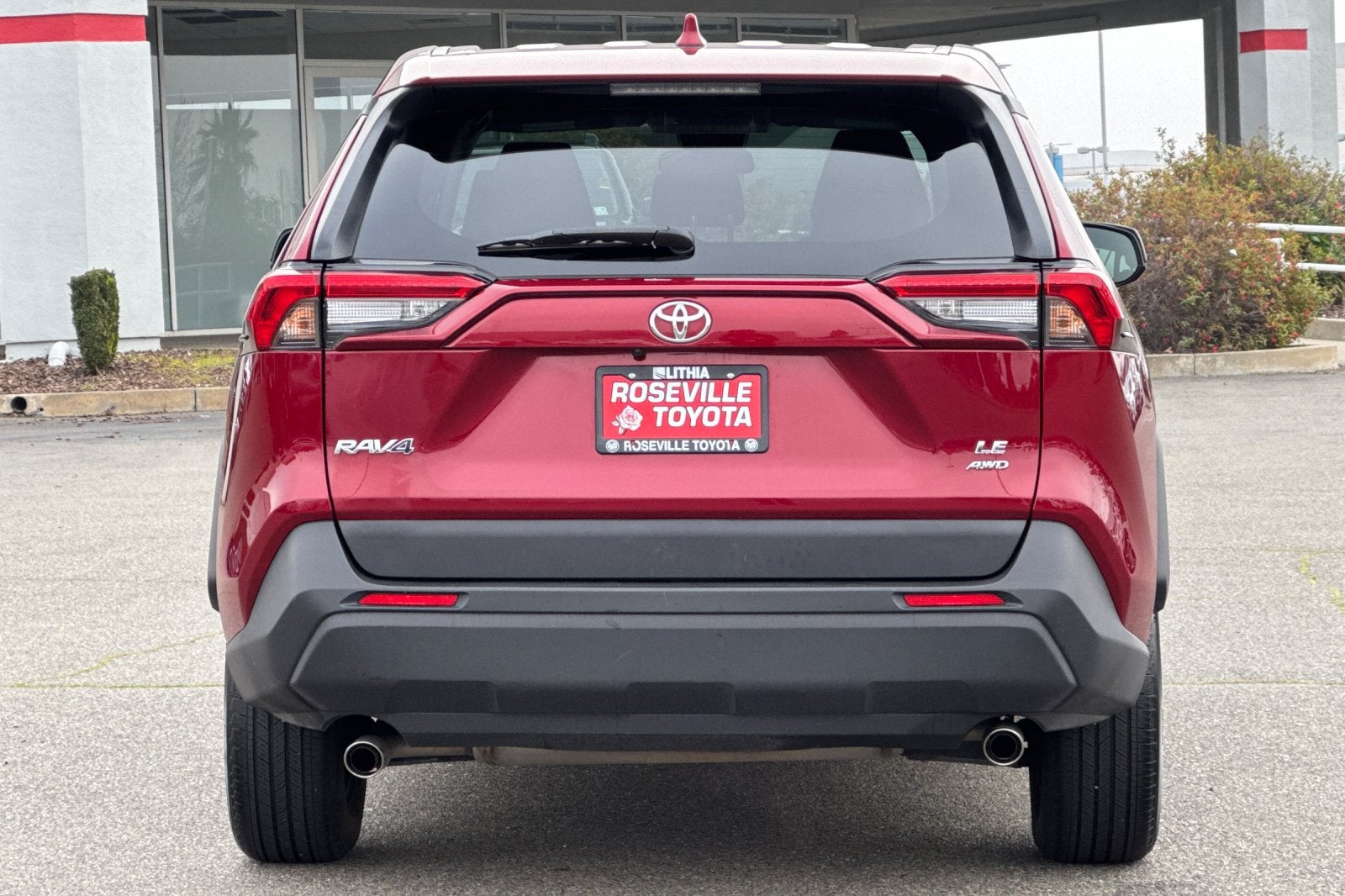 2024 Toyota RAV4 LE