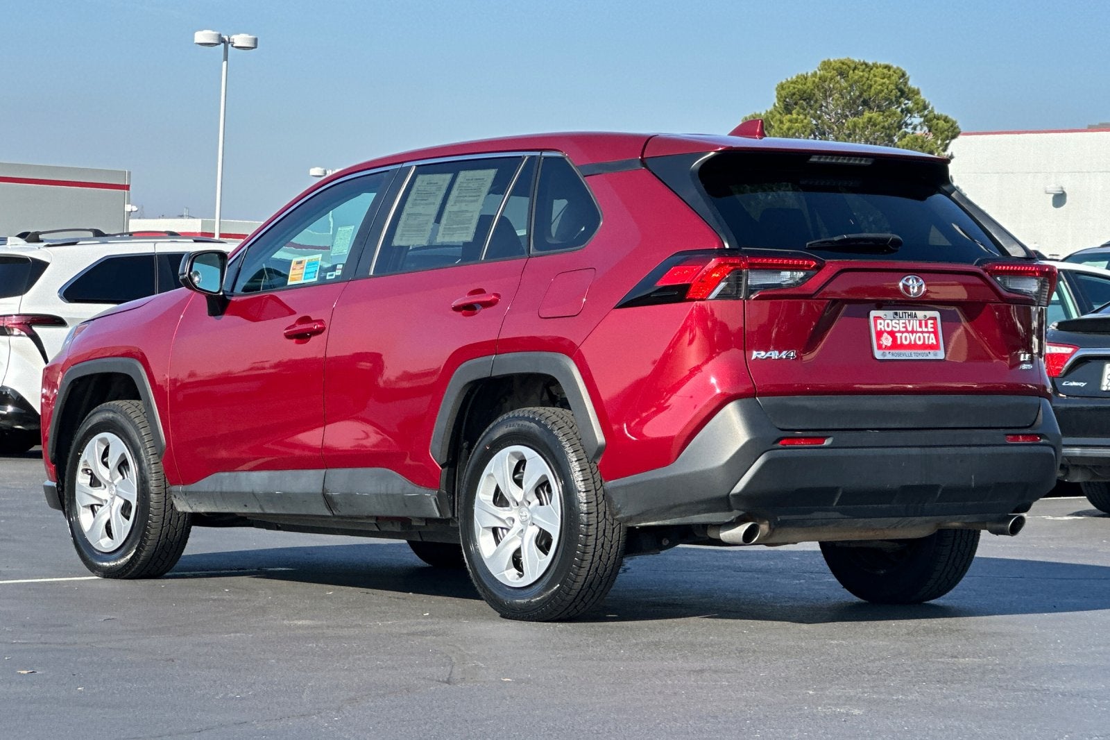2024 Toyota RAV4 LE