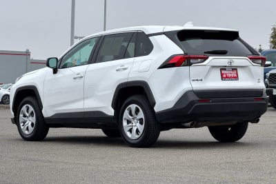 2024 Toyota RAV4 LE