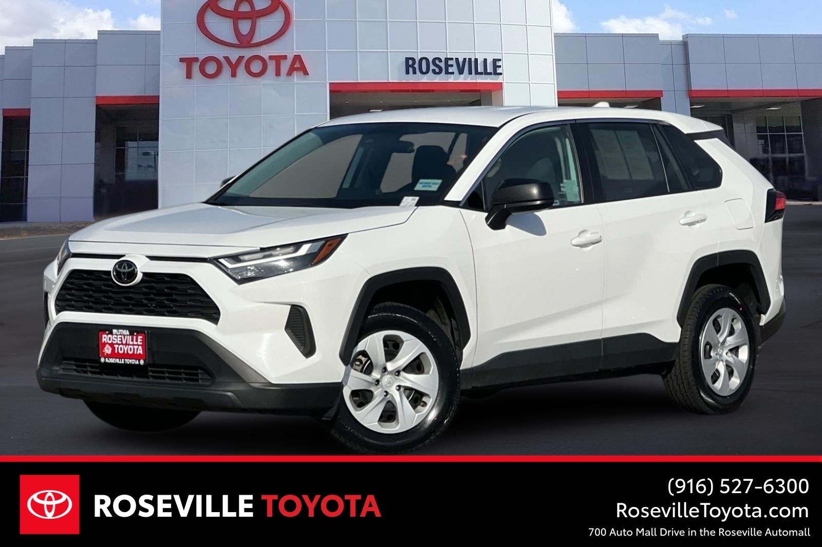 2024 Toyota RAV4 LE