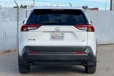 2022 Toyota RAV4 LE